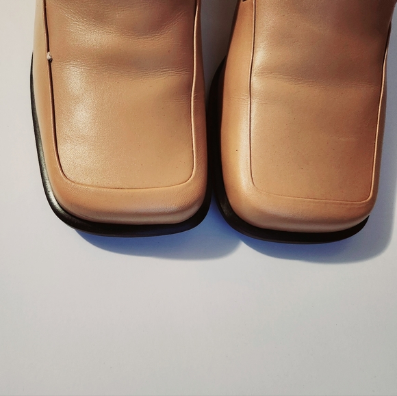 Franco Sarto Tan Loafer Size 7 Narrow - Picture 5 of 6